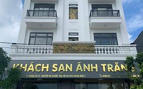 Khách sạn Ánh Trăng